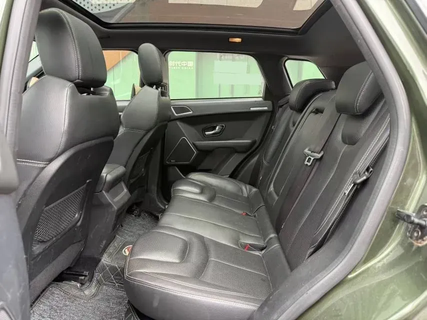 2016 Landwind X7 2.0T 190HP L4 8AT,autocango,china used car exporter,china ev exporter,chinese used car exporter,chinese used ev exporter