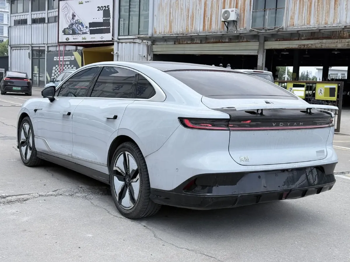 2023 Voyah ZhuiGuang BEV 82.11KWH,autocango,china used car exporter,china ev exporter,chinese used car exporter,chinese used ev exporter
