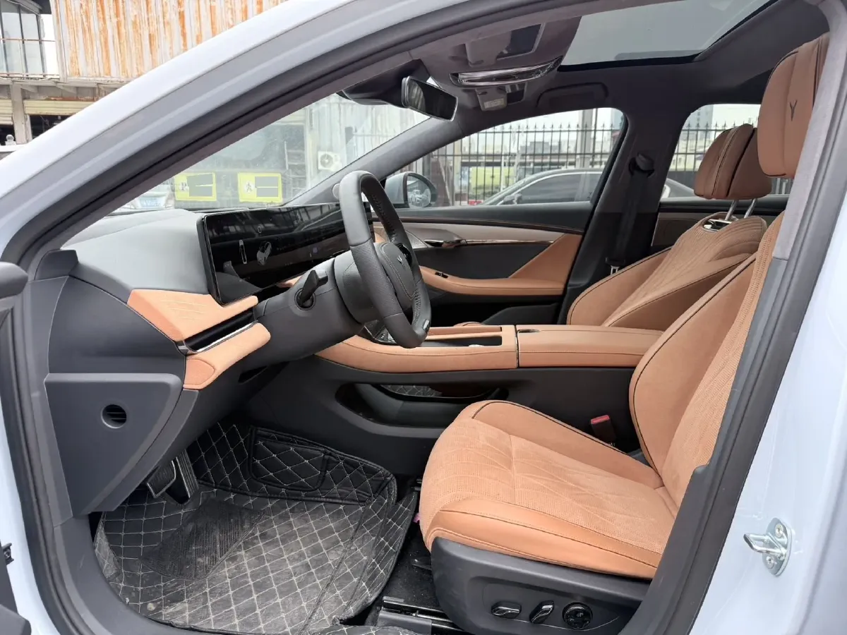 2023 Voyah ZhuiGuang BEV 82.11KWH,autocango,china used car exporter,china ev exporter,chinese used car exporter,chinese used ev exporter