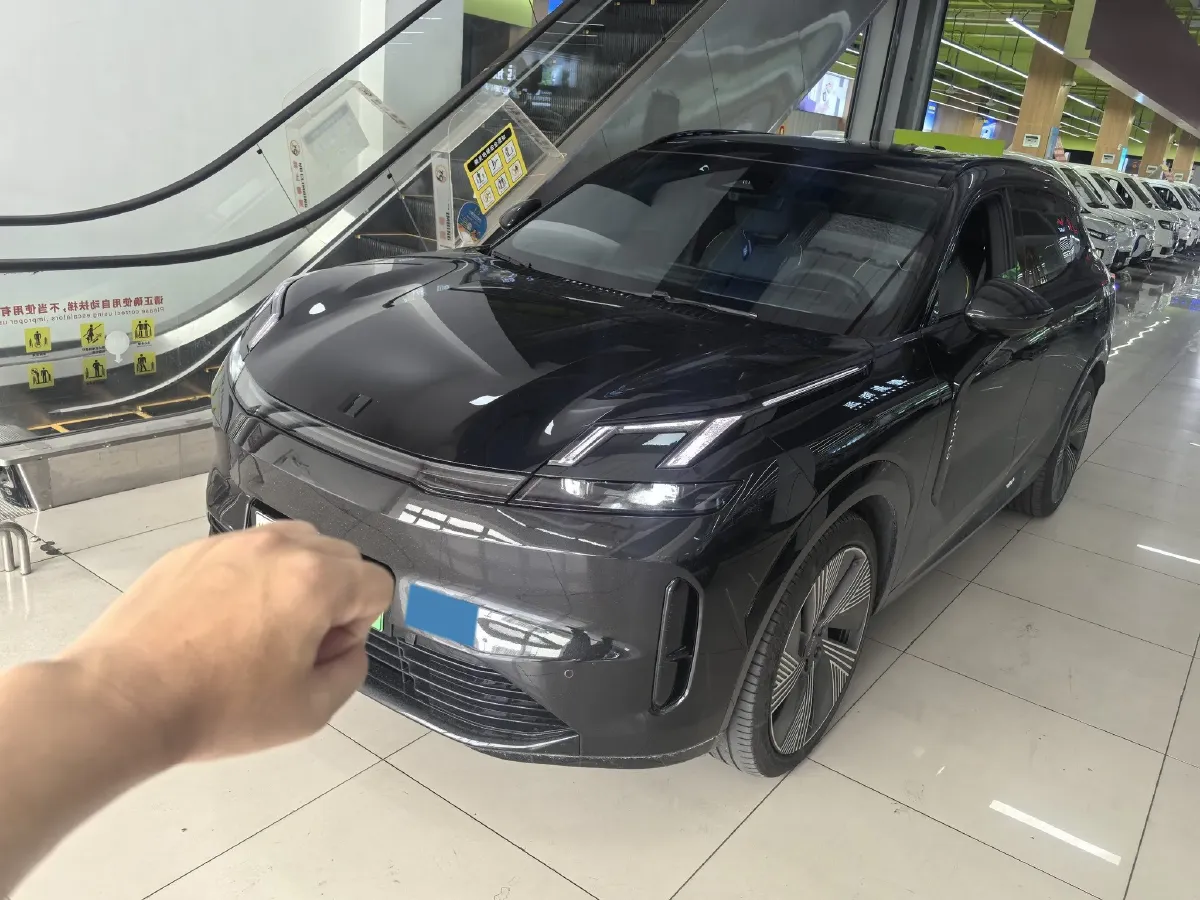 2023 LYNK&CO 08 EM-P 1.5T 163HP L4 3DHT PHEV 21.2KWH,autocango,china used car exporter,china ev exporter,chinese used car exporter,chinese used ev exporter