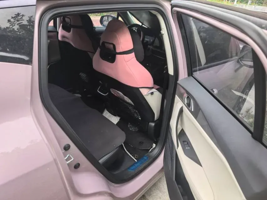 2023 LYNK&CO 06 1.5T 181HP L4 7DCT,autocango,china used car exporter,china ev exporter,chinese used car exporter,chinese used ev exporter