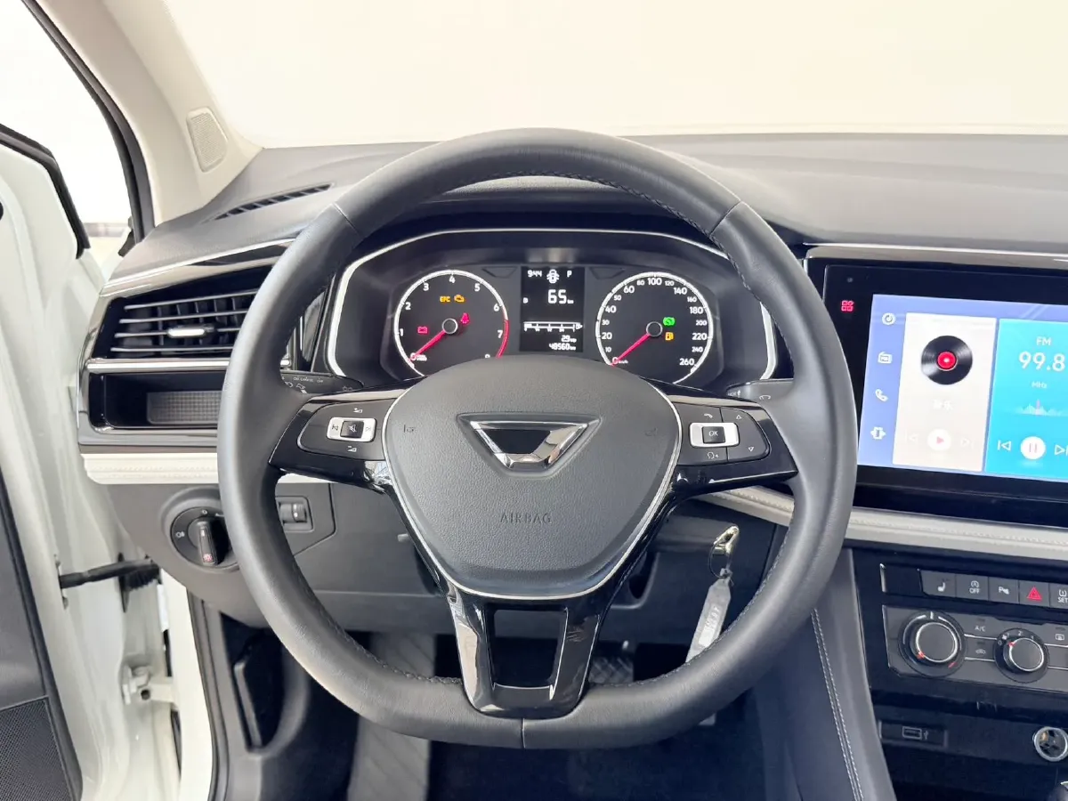 2022 Jetta VS5 1.4T 150HP L4 6AT,autocango,china used car exporter,china ev exporter,chinese used car exporter,chinese used ev exporter