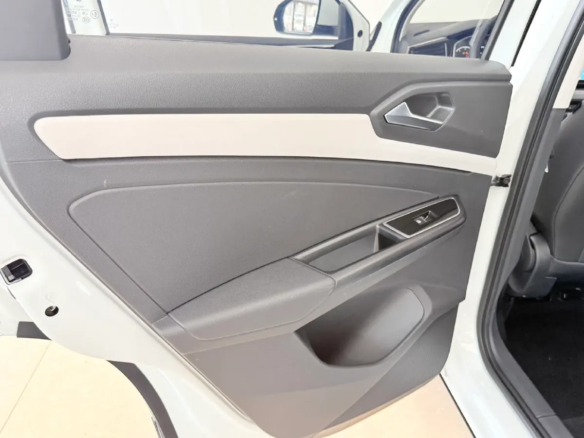 2022 Jetta VS5 1.4T 150HP L4 6AT,autocango,china used car exporter,china ev exporter,chinese used car exporter,chinese used ev exporter
