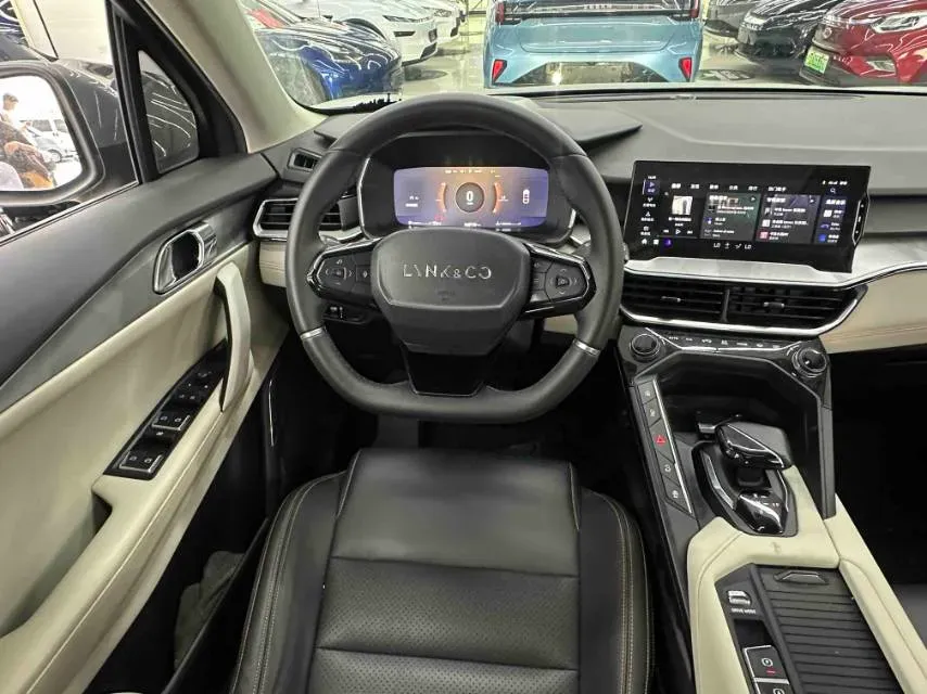 2020 LYNK&CO 06 EM-P 1.5T 177HP L3 7DCT PHEV 11.3KWH,autocango,china used car exporter,china ev exporter,chinese used car exporter,chinese used ev exporter