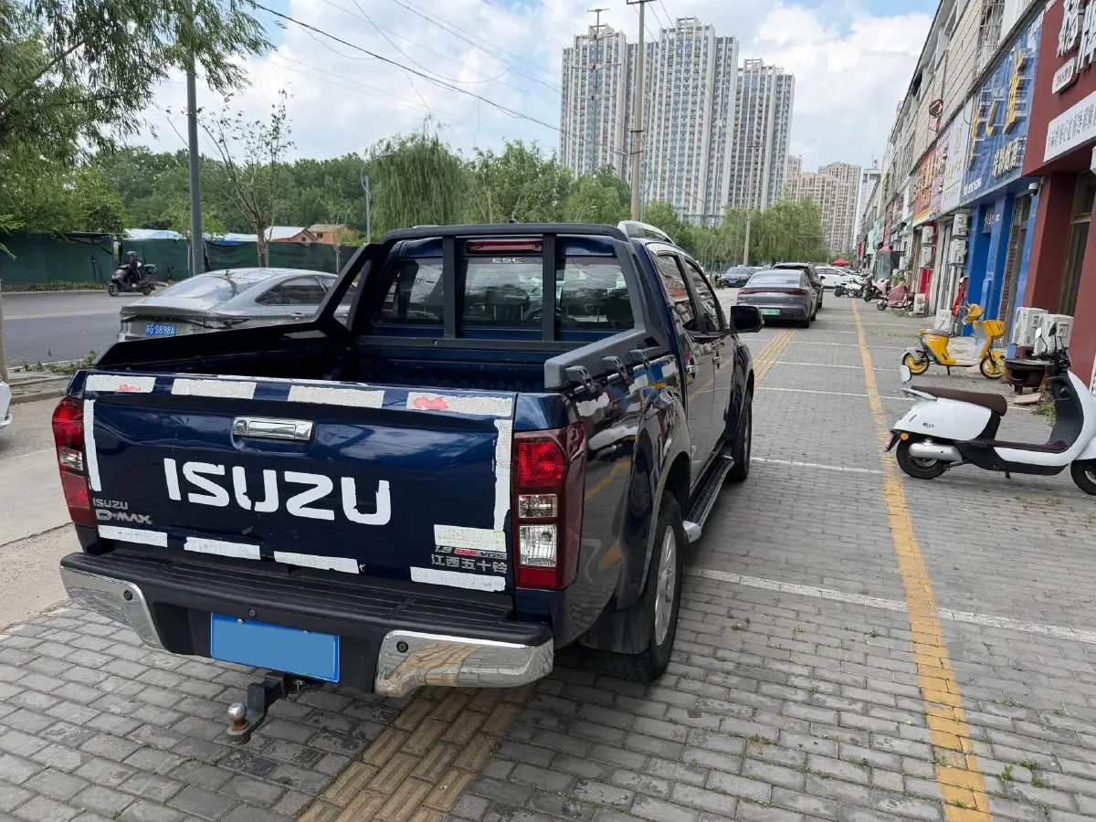 2020 Isuzu D-MAX 1.9T 163HP L4 6AT,autocango,china used car exporter,china ev exporter,chinese used car exporter,chinese used ev exporter