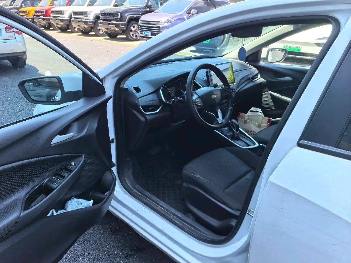 2020 Chevrolet Cavalier 1.0T 125HP L3 6AT,autocango,china used car exporter,china ev exporter,chinese used car exporter,chinese used ev exporter