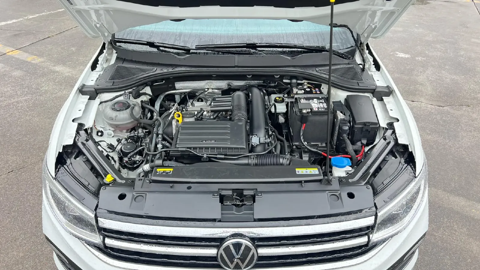 2023 Volkswagen Bora 1.2T 116HP L4 7DCT,autocango,china used car exporter,china ev exporter,chinese used car exporter,chinese used ev exporter