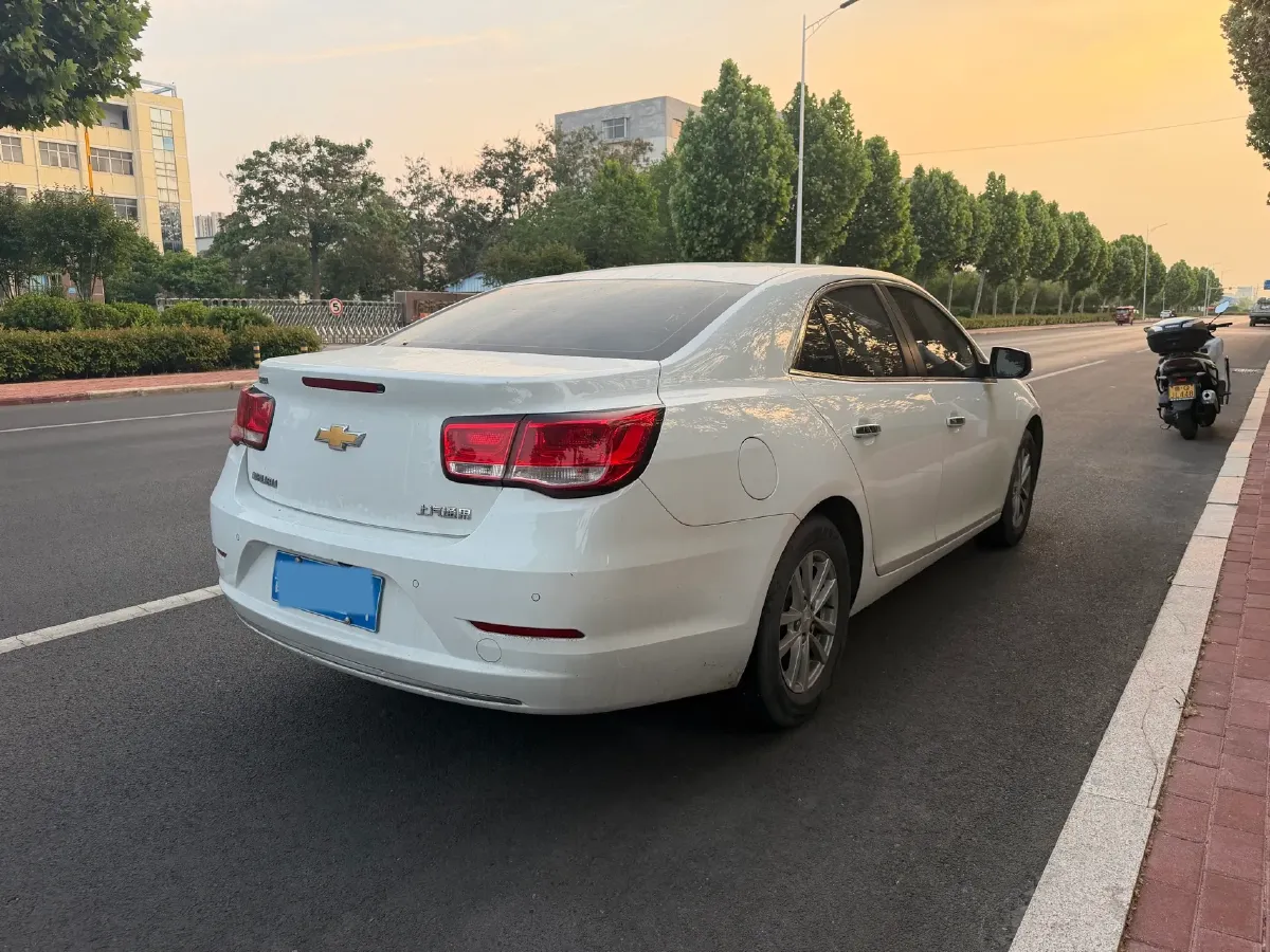 2018 Chevrolet Malibu 1.5T 170HP L4 6AT,autocango,china used car exporter,china ev exporter,chinese used car exporter,chinese used ev exporter