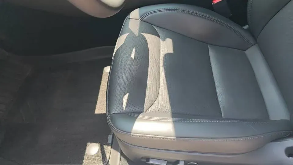 2025 Tesla Model 3 BEV,autocango,china used car exporter,china ev exporter,chinese used car exporter,chinese used ev exporter