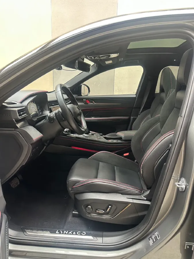2020 LYNK&CO 05 2.0T 254HP L4 8AT,autocango,china used car exporter,china ev exporter,chinese used car exporter,chinese used ev exporter