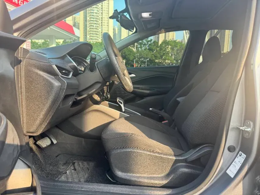 2020 Chevrolet Cavalier 1.0T 125HP L3 6AT,autocango,china used car exporter,china ev exporter,chinese used car exporter,chinese used ev exporter