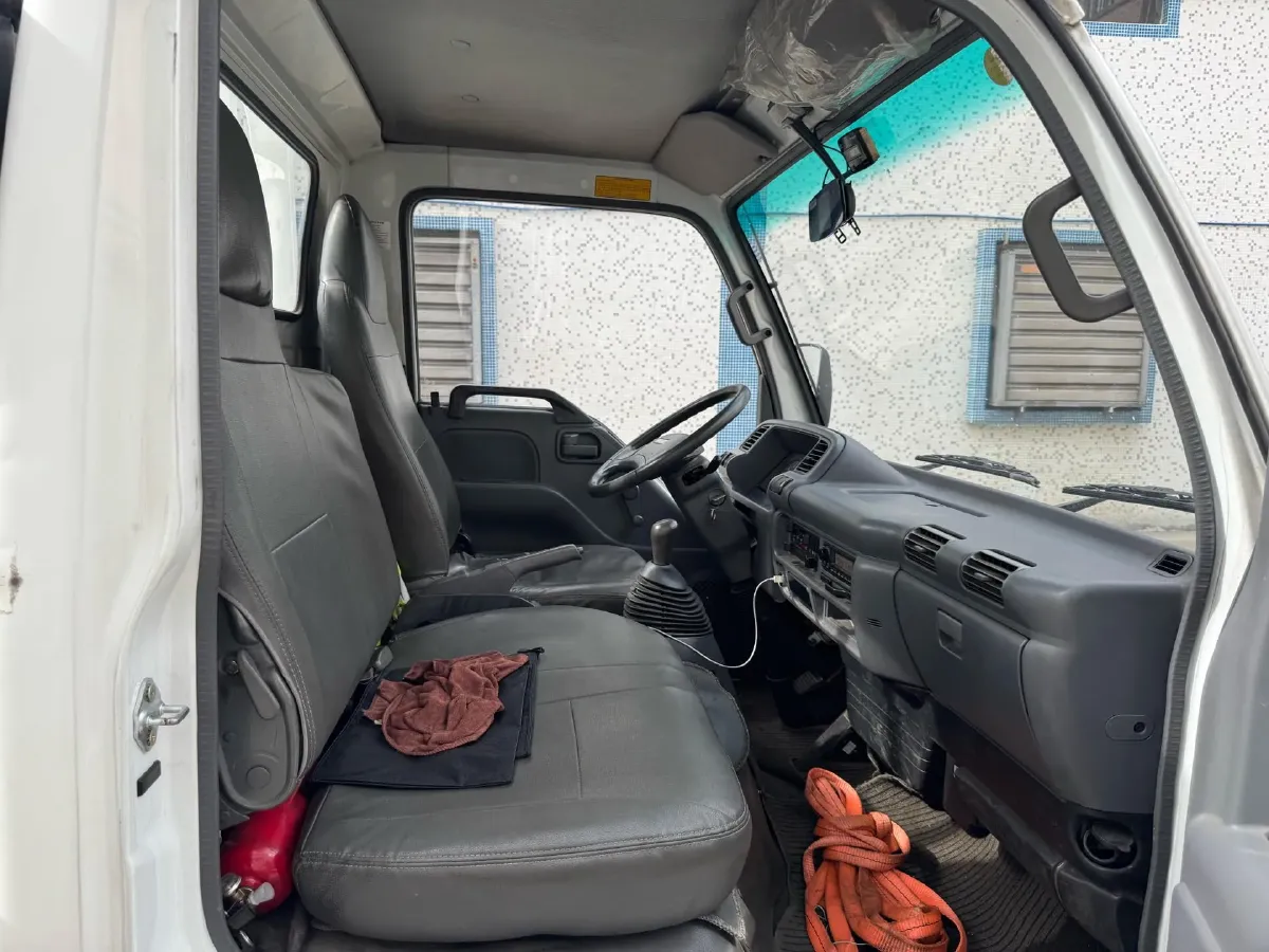 2019 Isuzu D-MAX 3.0T 177HP L4 6MT,autocango,china used car exporter,china ev exporter,chinese used car exporter,chinese used ev exporter