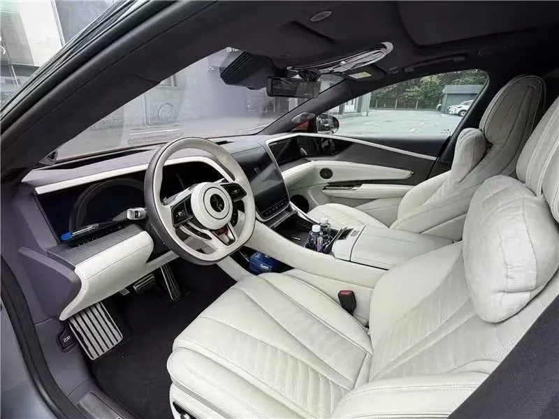 2025 YangWang U7 BEV 135.5KWH,autocango,china used car exporter,china ev exporter,chinese used car exporter,chinese used ev exporter