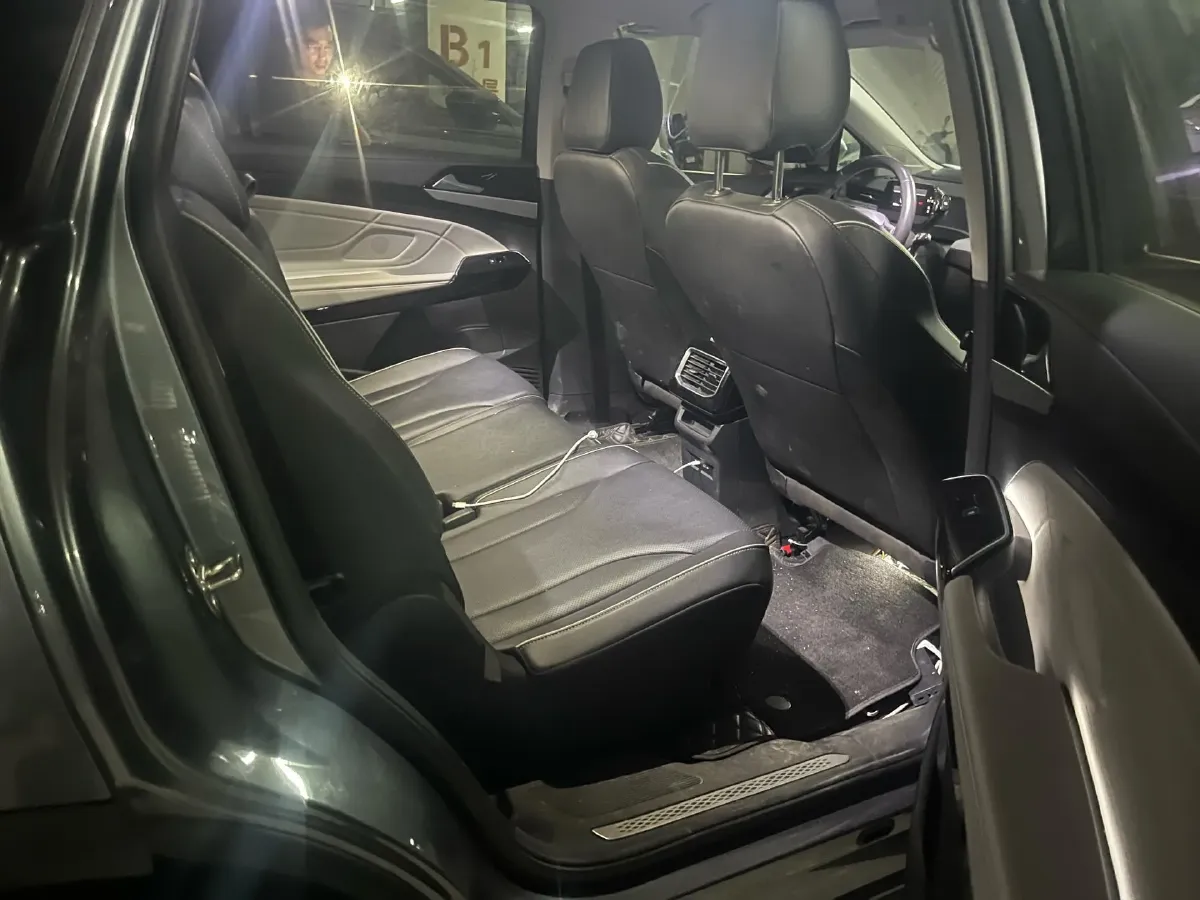 2022 Volkswagen ID.6 X BEV 83.4KWH,autocango,china used car exporter,china ev exporter,chinese used car exporter,chinese used ev exporter