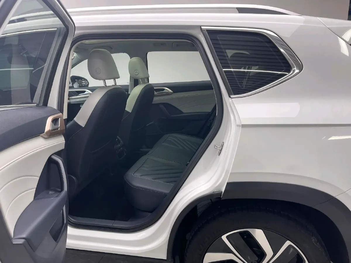 2023 Volkswagen Tharu 1.5T 160HP L4 7DCT,autocango,china used car exporter,china ev exporter,chinese used car exporter,chinese used ev exporter