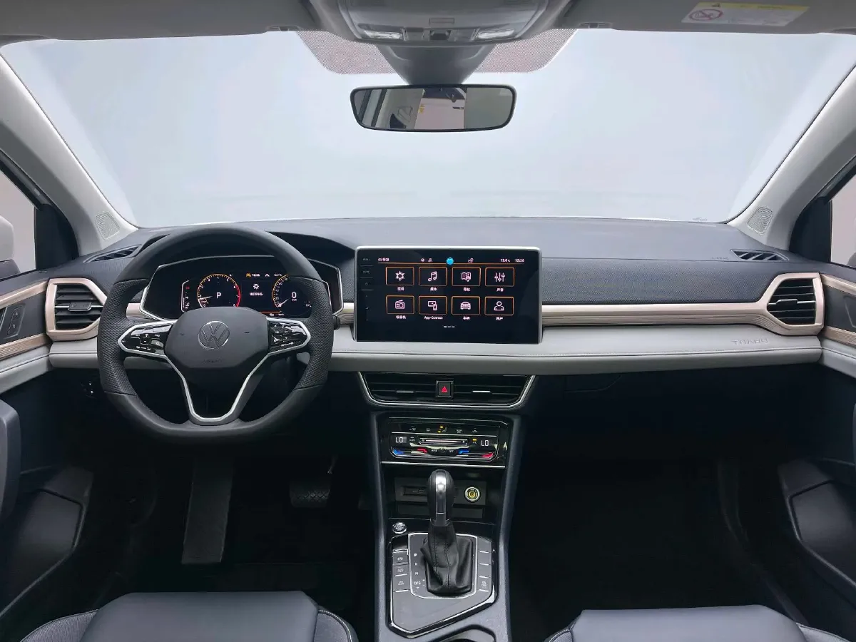 2023 Volkswagen Tharu 1.5T 160HP L4 7DCT,autocango,china used car exporter,china ev exporter,chinese used car exporter,chinese used ev exporter