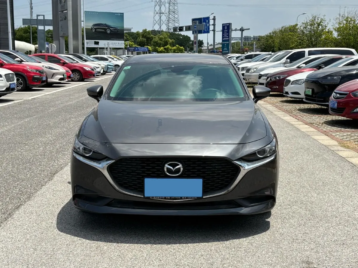 2022 Mazda 3 Axela 2.0L 158HP L4 6AT,autocango,china used car exporter,china ev exporter,chinese used car exporter,chinese used ev exporter