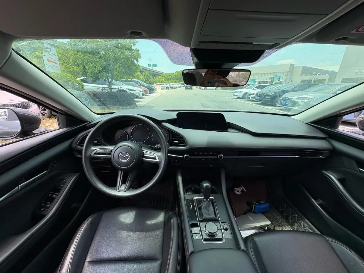 2022 Mazda 3 Axela 2.0L 158HP L4 6AT,autocango,china used car exporter,china ev exporter,chinese used car exporter,chinese used ev exporter