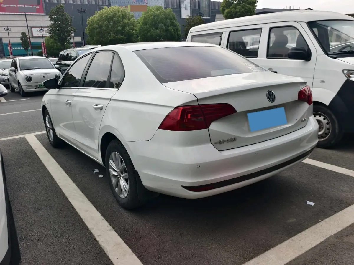 2018 Volkswagen Bora 1.5L 110HP L4 5MT,autocango,china used car exporter,china ev exporter,chinese used car exporter,chinese used ev exporter