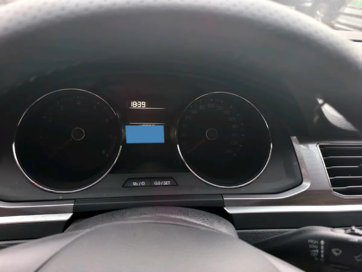 2018 Volkswagen Bora 1.5L 110HP L4 5MT,autocango,china used car exporter,china ev exporter,chinese used car exporter,chinese used ev exporter