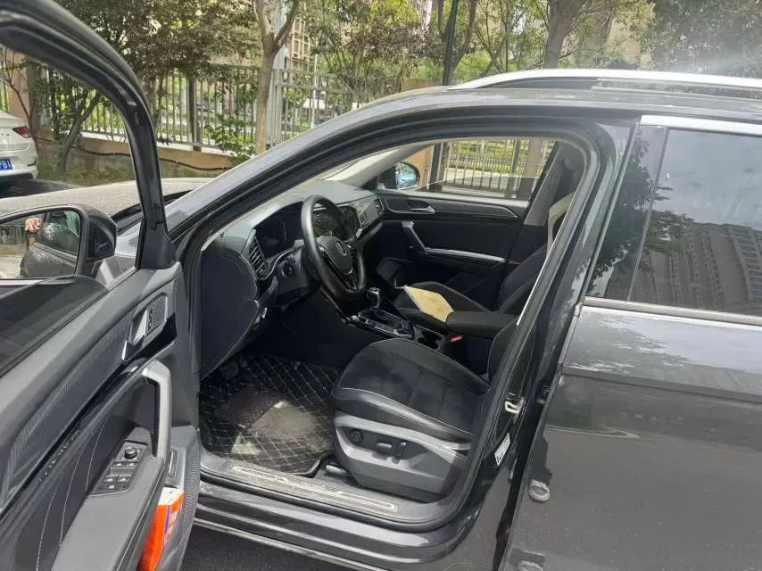 2021 Volkswagen Tayron 2.0T 186HP L4 7DCT,autocango,china used car exporter,china ev exporter,chinese used car exporter,chinese used ev exporter