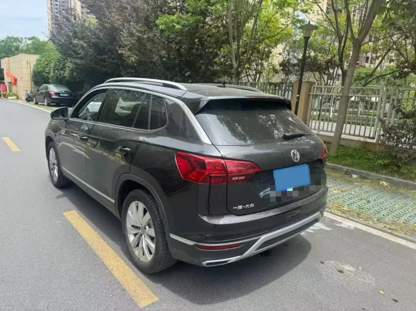 2021 Volkswagen Tayron 2.0T 186HP L4 7DCT,autocango,china used car exporter,china ev exporter,chinese used car exporter,chinese used ev exporter