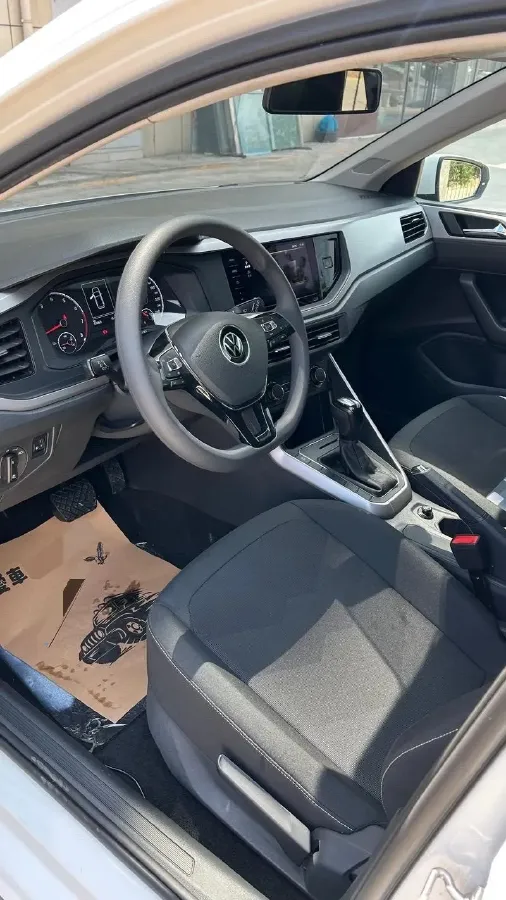 2023 Volkswagen Polo 1.5L 110HP L4 6AT,autocango,china used car exporter,china ev exporter,chinese used car exporter,chinese used ev exporter