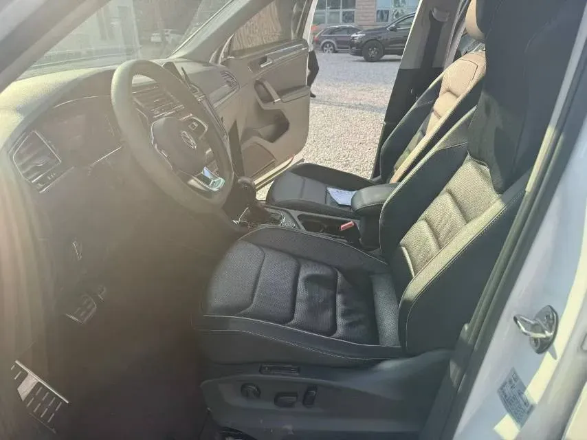 2019 Honda CR-V 2.0L 146HP L4 E-CVT Hybrid,autocango,china used car exporter,china ev exporter,chinese used car exporter,chinese used ev exporter