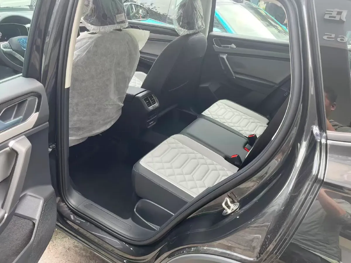 2026 Volkswagen Tayron 1.5T 160HP L4 7DCT,autocango,china used car exporter,china ev exporter,chinese used car exporter,chinese used ev exporter