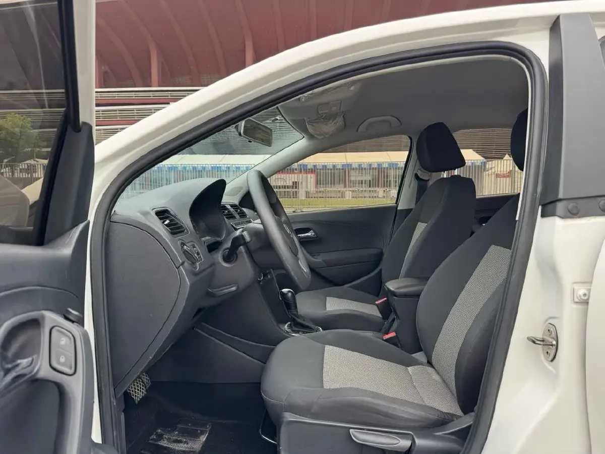 2018 ChangAn Eado 1.6L 128HP L4 6AT,autocango,china used car exporter,china ev exporter,chinese used car exporter,chinese used ev exporter