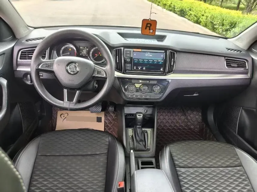 2018 Skoda Kamiq 1.5L 110HP L4 6AT,autocango,china used car exporter,china ev exporter,chinese used car exporter,chinese used ev exporter