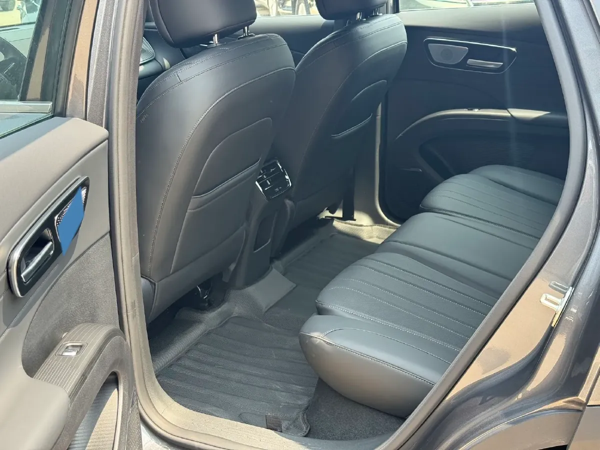 2026 Chery Tiggo 8 1.6T 200HP L4 7DCT,autocango,china used car exporter,china ev exporter,chinese used car exporter,chinese used ev exporter