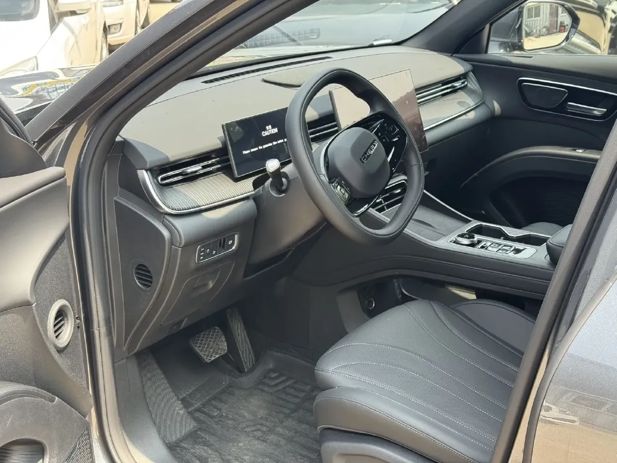 2026 Chery Tiggo 8 1.6T 200HP L4 7DCT,autocango,china used car exporter,china ev exporter,chinese used car exporter,chinese used ev exporter