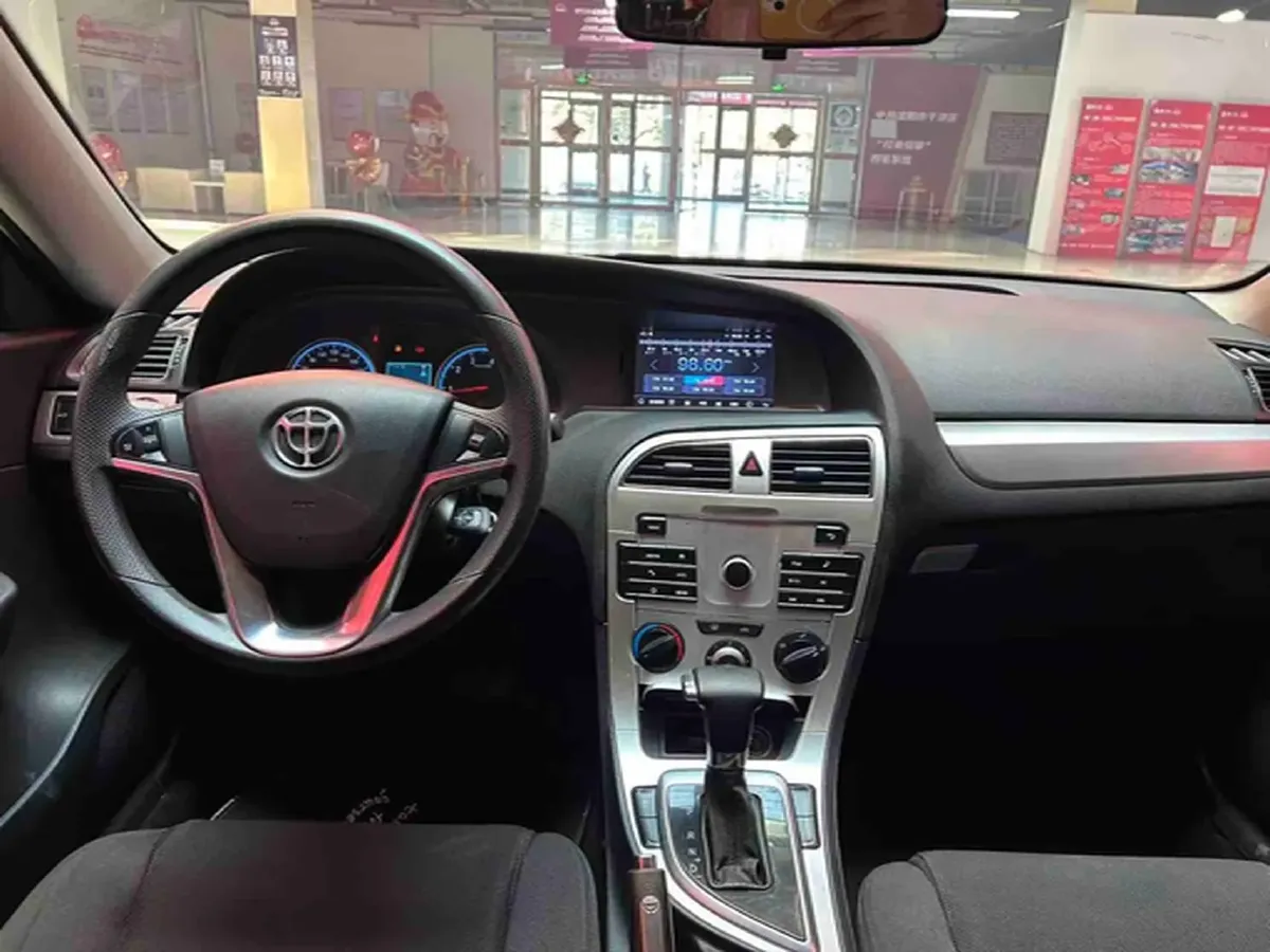 2017 Brilliance Auto H530 1.6L 118HP L4 5AT,autocango,china used car exporter,china ev exporter,chinese used car exporter,chinese used ev exporter