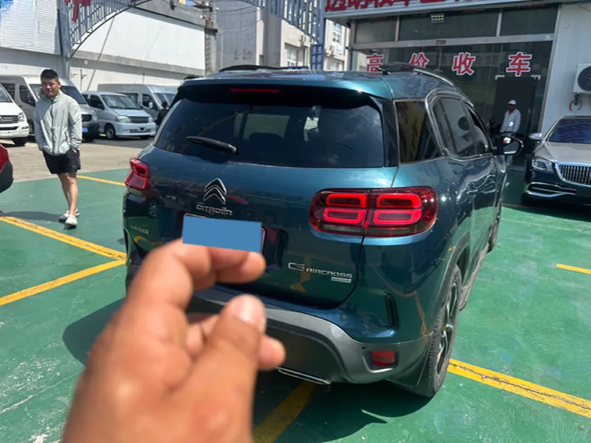 2020 Citroen C5 Aircross 1.8T 211HP L4 8AT,autocango,china used car exporter,china ev exporter,chinese used car exporter,chinese used ev exporter