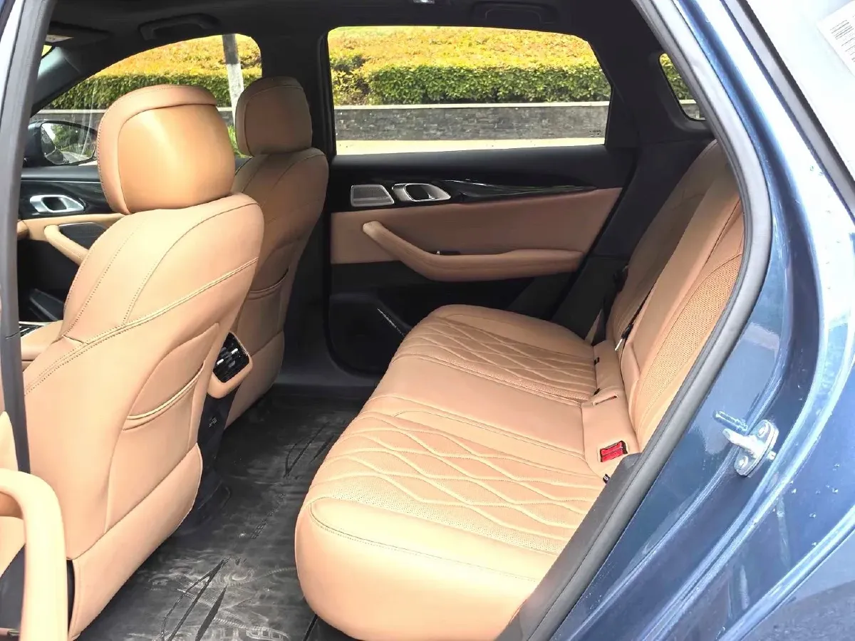 2025 Geely Galaxy A7 1.5L 112HP L4 1DHT PHEV,autocango,china used car exporter,china ev exporter,chinese used car exporter,chinese used ev exporter