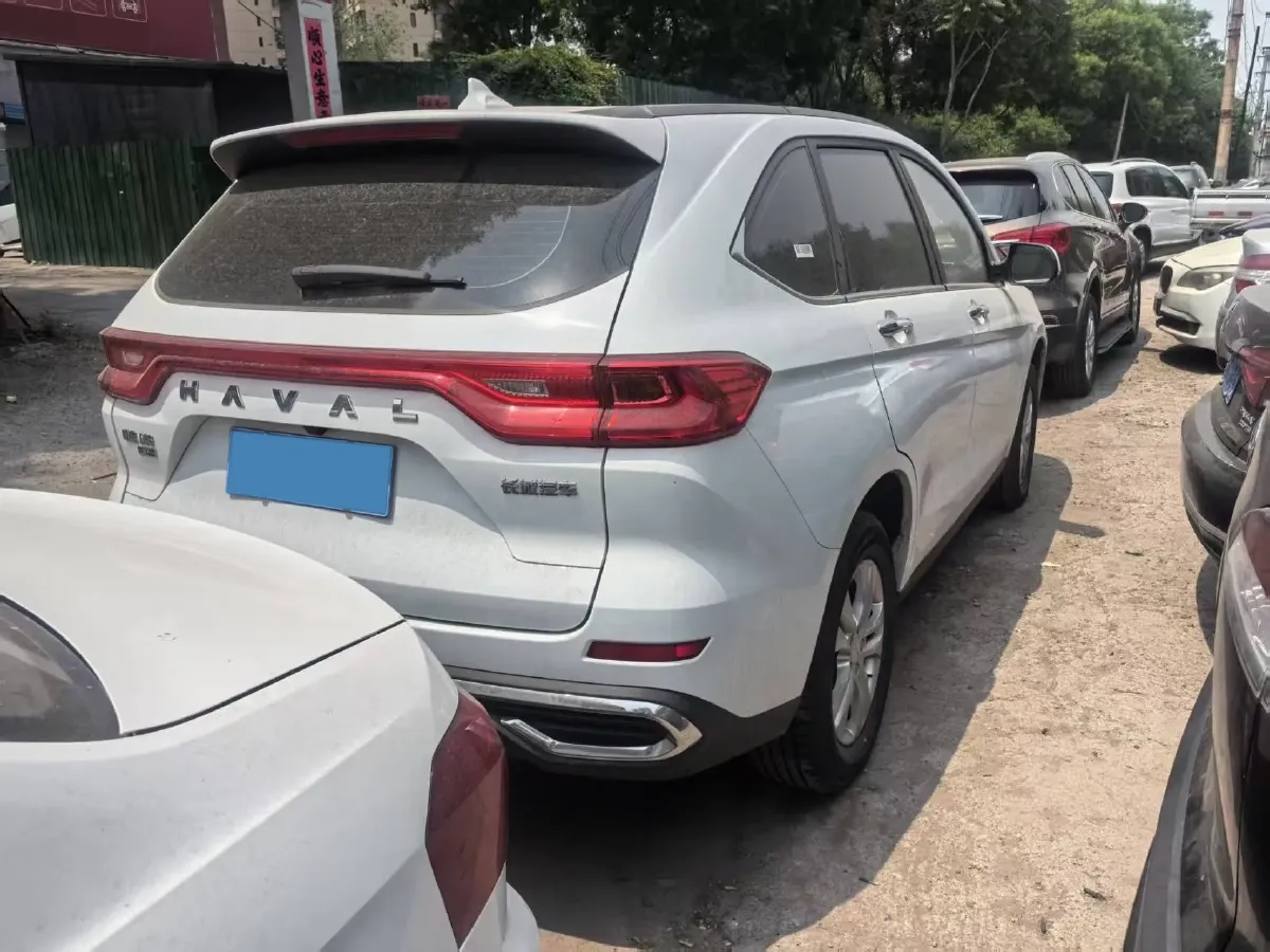2023 Haval M6 1.5T 150HP L4 6MT,autocango,china used car exporter,china ev exporter,chinese used car exporter,chinese used ev exporter