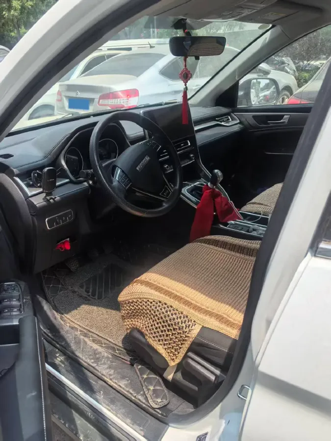 2023 Haval M6 1.5T 150HP L4 6MT,autocango,china used car exporter,china ev exporter,chinese used car exporter,chinese used ev exporter