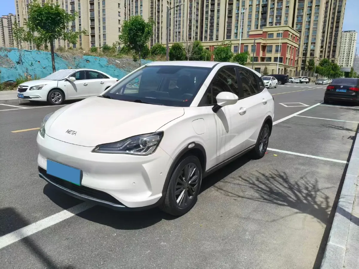 2022 ChangAn Oshan X7 Plus 1.5T 188HP L4 7DCT,autocango,china used car exporter,china ev exporter,chinese used car exporter,chinese used ev exporter