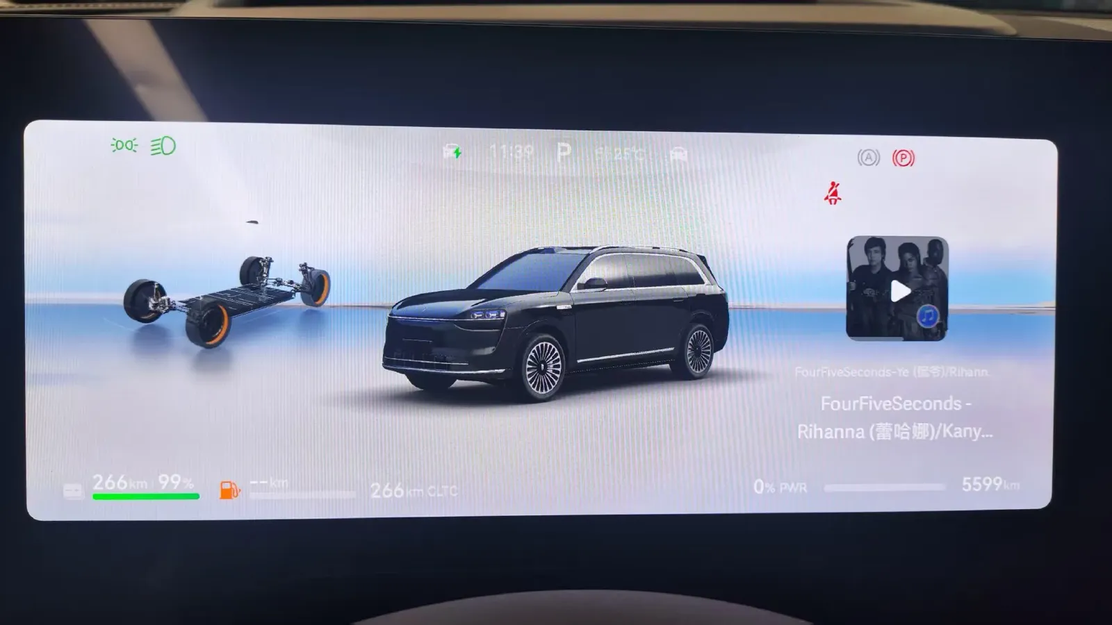 2025 AITO AITO M9 REEV 160HP REEV 52KWH,autocango,china used car exporter,china ev exporter,chinese used car exporter,chinese used ev exporter