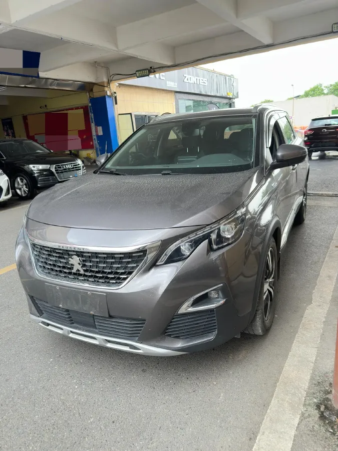 2019 Peugeot 5008 1.8T 211HP L4 8AT,autocango,china used car exporter,china ev exporter,chinese used car exporter,chinese used ev exporter