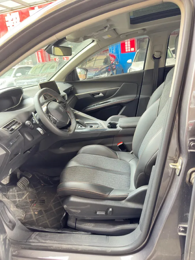 2019 Peugeot 5008 1.8T 211HP L4 8AT,autocango,china used car exporter,china ev exporter,chinese used car exporter,chinese used ev exporter