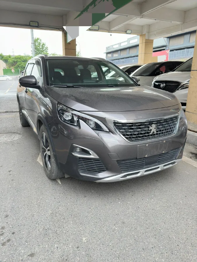 2019 Peugeot 5008 1.8T 211HP L4 8AT,autocango,china used car exporter,china ev exporter,chinese used car exporter,chinese used ev exporter