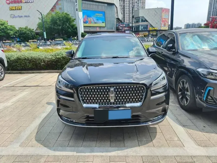 2020 Lincoln Corsair 2.0T 245HP L4 8AT,autocango,china used car exporter,china ev exporter,chinese used car exporter,chinese used ev exporter