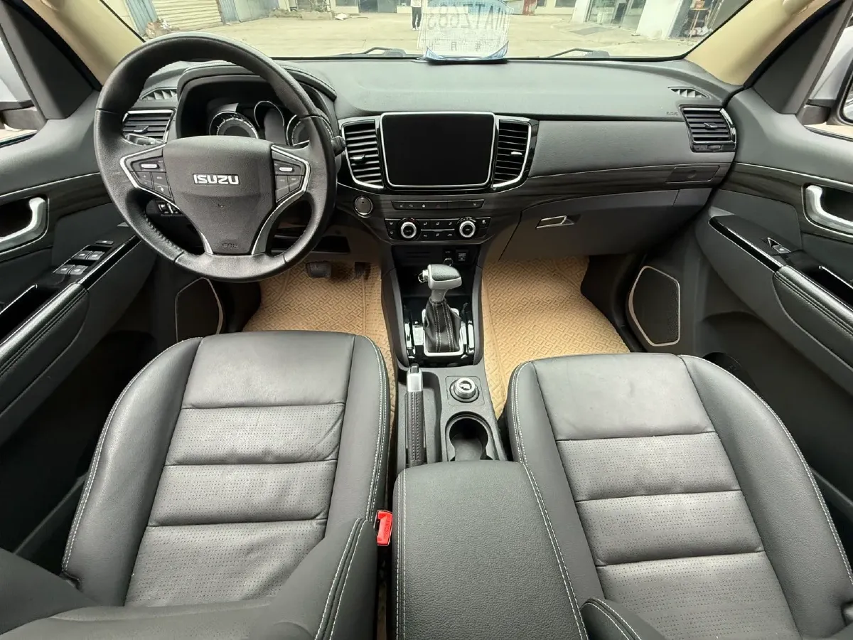 2020 Isuzu Mu-X 1.9T 166HP L4 6AT,autocango,china used car exporter,china ev exporter,chinese used car exporter,chinese used ev exporter