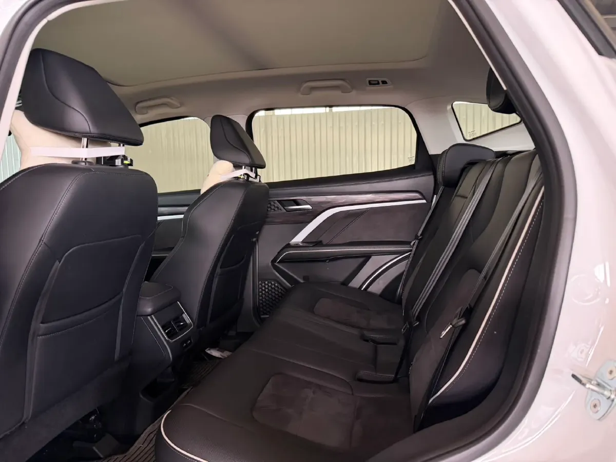 2023 Haval H6 1.5T 150HP L4 7DCT,autocango,china used car exporter,china ev exporter,chinese used car exporter,chinese used ev exporter