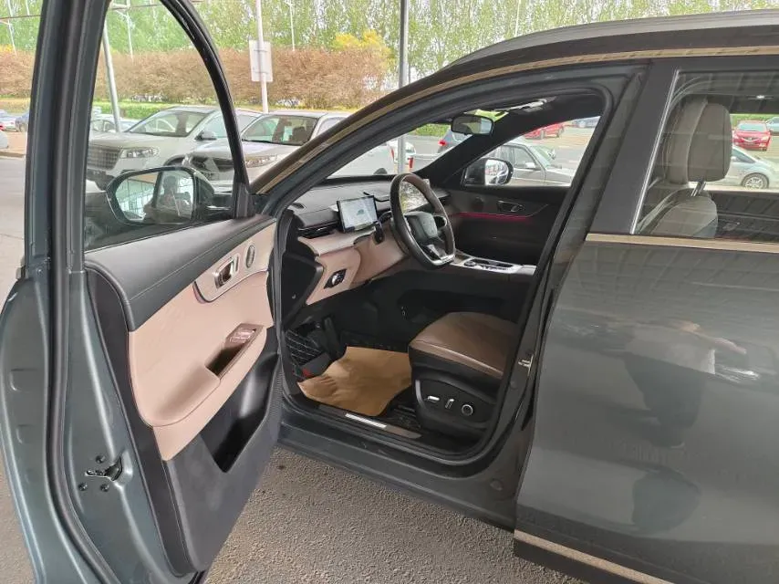 2025 Fulwin FulwinT8 1.5T 156HP L4 1DHT PHEV 18.67KWH,autocango,china used car exporter,china ev exporter,chinese used car exporter,chinese used ev exporter