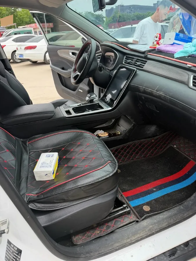 2021 Roewe RX5 1.5T 181HP L4 7DCT,autocango,china used car exporter,china ev exporter,chinese used car exporter,chinese used ev exporter