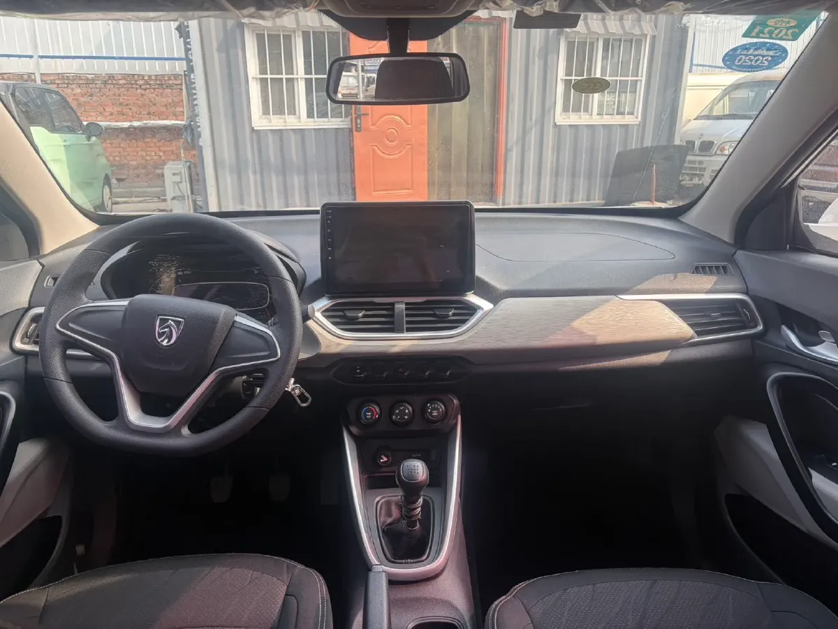2019 WuLing HongGuang 1.5L 99HP L4 6MT,autocango,china used car exporter,china ev exporter,chinese used car exporter,chinese used ev exporter