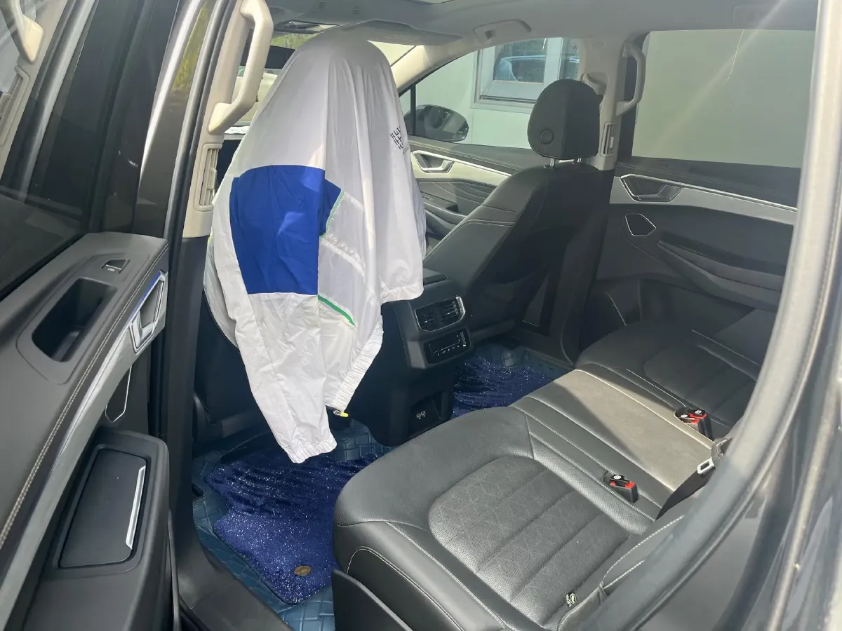 2021 Volkswagen Talagon 2.0T 220HP L4 7DCT,autocango,china used car exporter,china ev exporter,chinese used car exporter,chinese used ev exporter